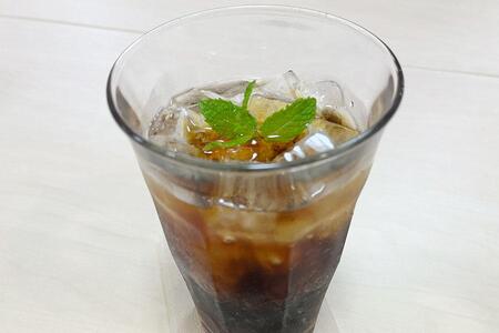 　上島珈琲店の「冷珈ソーダ」【期間限定】Ｒ７００円～、 Ｌ８２０円～