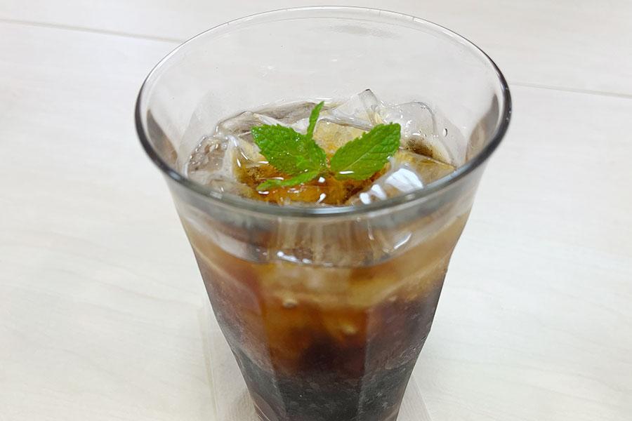 　上島珈琲店の「冷珈ソーダ」【期間限定】Ｒ７００円～、 Ｌ８２０円～