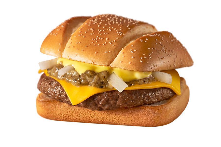 　マクドナルド×『ジュラシック・ワールド／復活の大地』コラボメニュー「肉厚ビーフ＆ガーリックオニオンビーフ」（５４０円～）