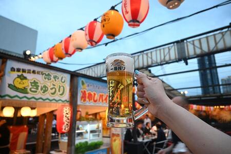 　天満橋の「京阪シティモール」屋上にて開催中の『祭屋台とＢＢＱビアガーデン 屋上祭宴』
