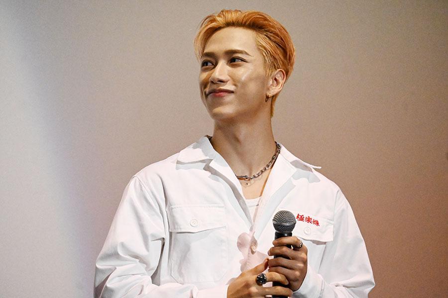 　映画『ＢＡＤＢＯＹＳ －ＴＨＥ ＭＯＶＩＥ－』の舞台挨拶に登壇した池﨑理人（６月１５日・大阪市内）