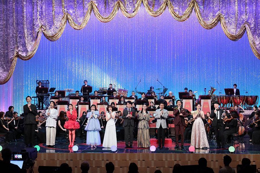 　『ＢＫ１００年音楽祭』より。オープニングの様子　（Ｃ）ＮＨＫ