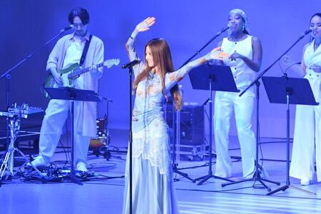 倉木麻衣が「シャインハット」でスペシャルパフォーマンス （Ｃ）ＮＯＲＴＨＥＲＮ ＭＵＳＩＣ.（７月１日・大阪・関西万博）