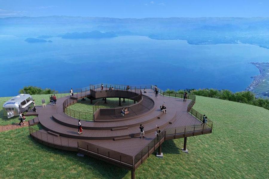 　びわ湖テラス「Ｃａｆｅ ３６０」横のデッキ