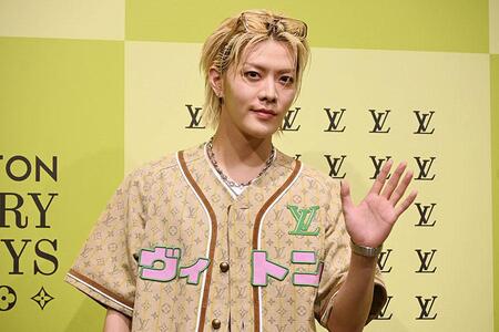 　ルイ・ヴィトンの展覧会にともないおこなわれたレセプションに登場したＹＵＴＡ（ユウタ）（７月１４日・Ｌｍａｇａ．ｊｐ撮影）