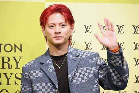 　ルイ・ヴィトン「ビジョナリー・ジャーニー」展  レセプションに登場したＮｕｍｂｅｒ＿ｉの平野紫耀（７月１４日・Ｌｍａｇａ.ｊｐ撮影）