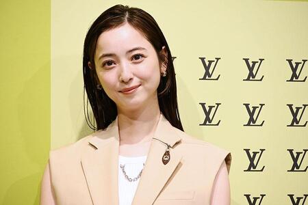 ブランド「ルイ・ヴィトン」のエキシビジョンを記念しおこなわれたレセプションに登場した佐々木希（７月１４日・Ｌｍａｇａ.ｊｐ撮影）