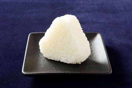 　ローソン「令和３年産米使用 塩にぎり」（１０８円）