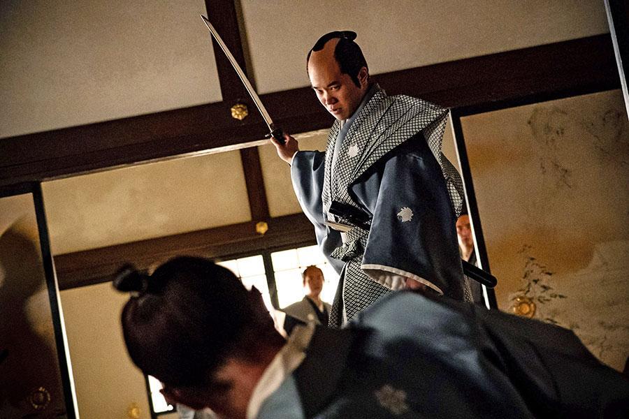 　『べらぼう～蔦重栄華乃夢噺～』第２８回より。斬りかかる旗本・佐野政言（矢本悠馬）©ＮＨＫ