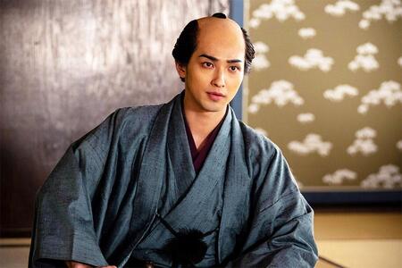 　『べらぼう～蔦重栄華乃夢噺～』第２９回の場面より、重三郎（横浜流星）©ＮＨＫ