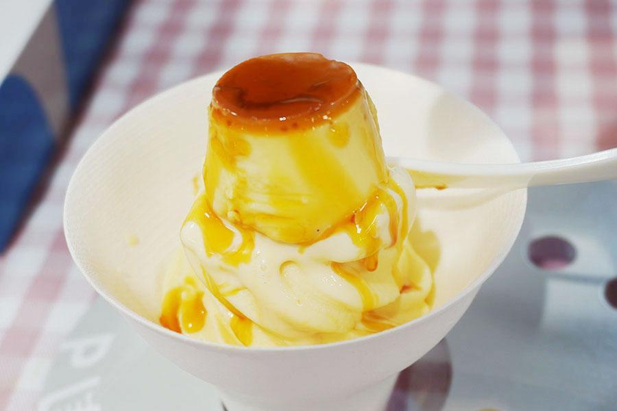 　「プリン研究所」の「１００％プリンソフト・プリントッピング」（１１８１円）