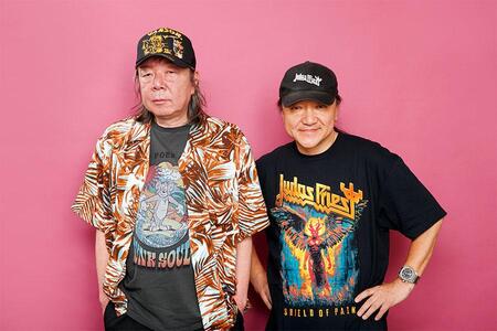 　左から「劇団☆新感線」の看板俳優・古田新太、主幸・いのうえひでのり ©西木義和