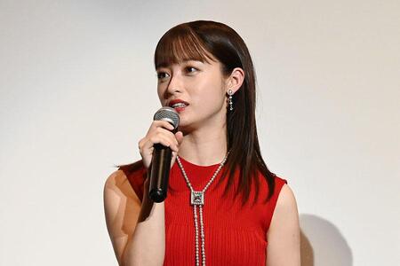 　『カラダ探し ＴＨＥ ＬＡＳＴ ＮＩＧＨＴ』の映画舞台挨拶に登壇した橋本環奈（９月１２日・大阪市内）