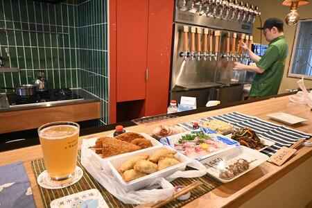 　水道筋商店街を丸ごとその場で味わえる「Ｂｒａｓｓｅｒｉｅ ａ Ｒｏｕｔｅ （ブラッスリー ア ルート）」