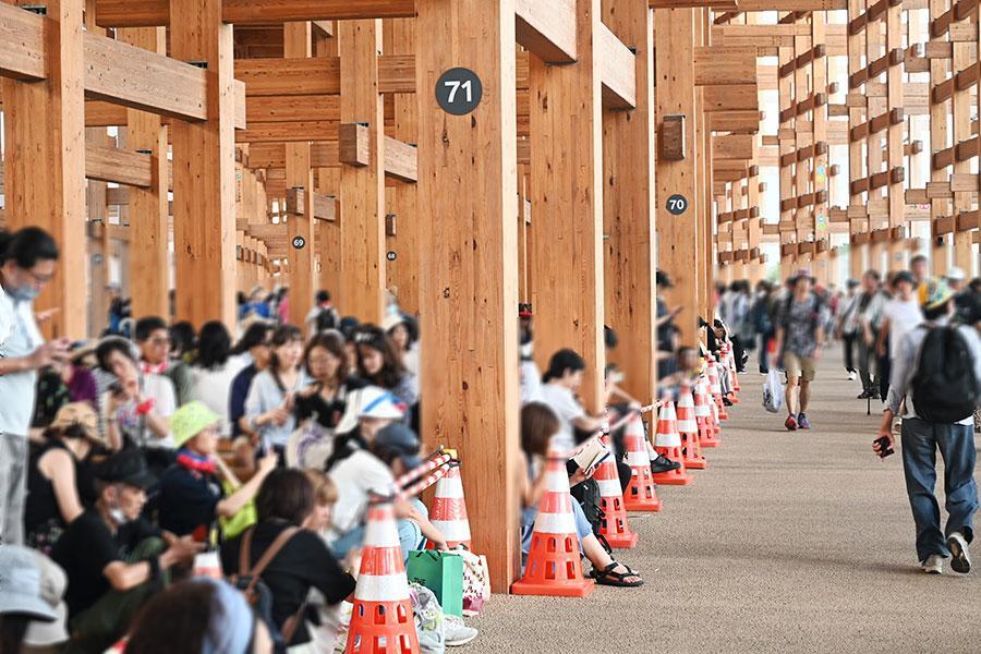 開始1時間前でこの人だかり（９月１６日 Ｌｍａｇａ．ｊｐ撮影）