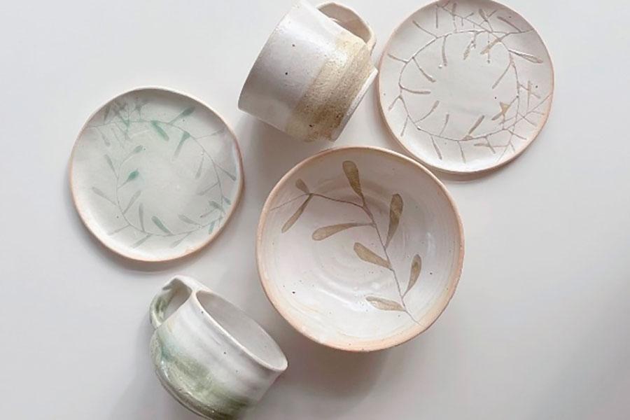 　『器と暮らし市 ｉｎ 万博記念公園 ｖｏｌ.３』（万博記念公園）で販売される器例