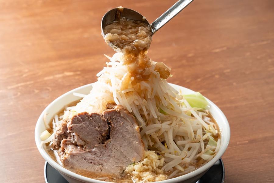 『麺革命!!背徳マシマシフェス2025』に登場する麺メニューのイメージ