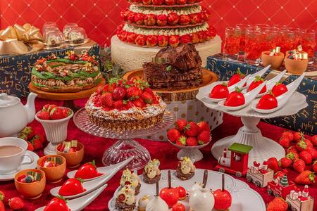 「神戸北野ホテル」（神戸市中央区）で11月1日～12月31日まで開催される『クリスマス・スイーツビュッフェ～いちごが彩るクリスマス～』