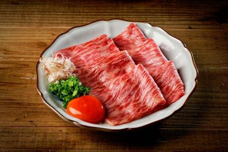 対象となる１３店舗には一石三鳥の「和牛料理」の業態も