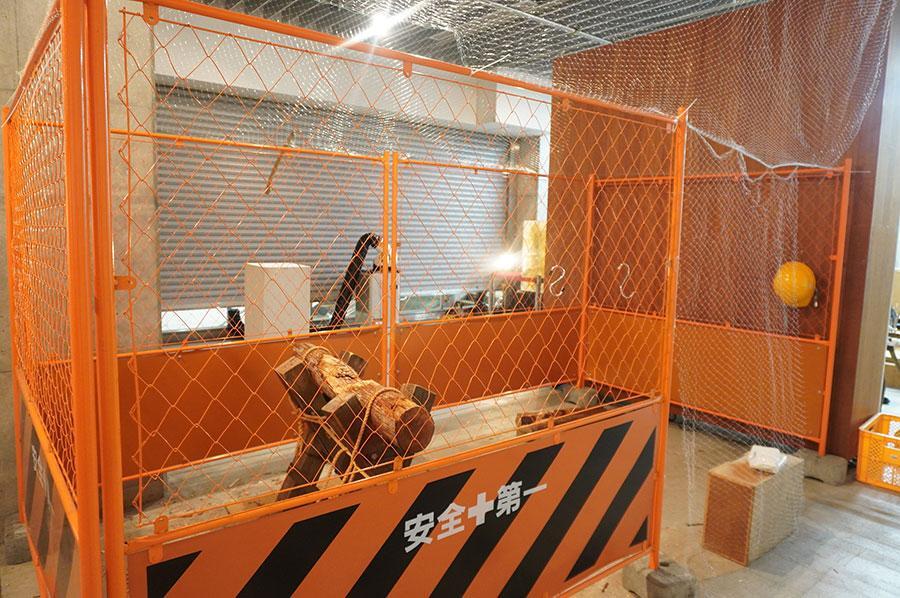 　『大棍棒展』での棍棒の試し打ちブース