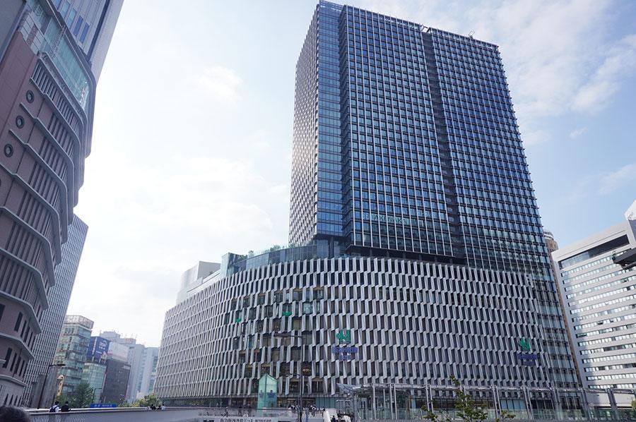 　「阪神梅田本店」の外観（Ｌｍａｇａ．ｊｐ撮影）