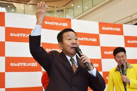 　相方・巨人の不在をいじり「俺一人でもおもろいやろ！」と叫ぶオール阪神（１１月４日 Ｌｍａｇａ.ｊｐ撮影）