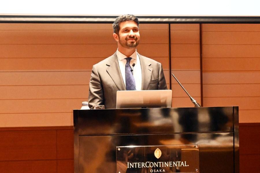 　プロジェクトを発表するＩＨＧ・ＡＮＡ・ホテルズグループジャパン合同会社ＣＥＯのアビジェイ・サンディリアさん（１２月１８日／「インターコンチネンタルホテル大阪」）