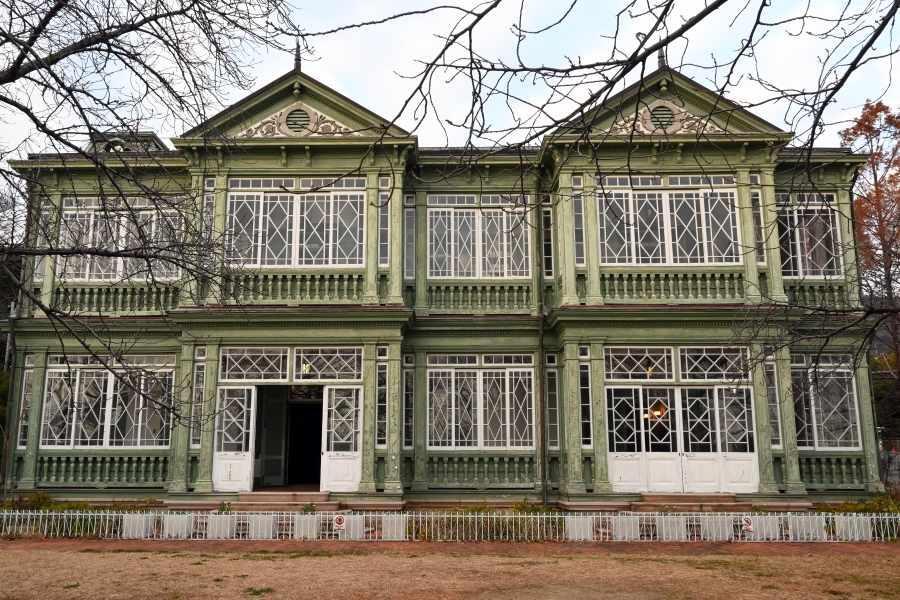 　現存する異人館のなかで最大規模の洋館「旧ハンター住宅」（１２月２０日撮影）