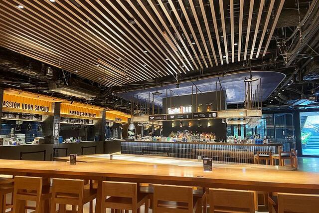 　「タイムアウトマーケット大阪」内観