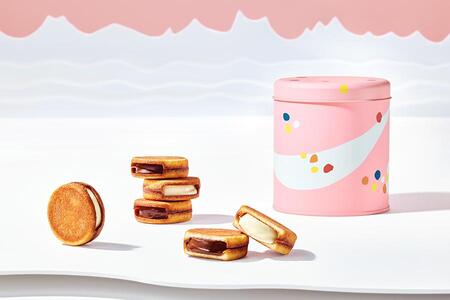 　スノーサンドＶＤ缶（白と黒各３個入２０５２円）