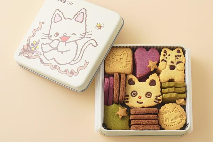 　『ノンタンのたんじょうび』クッキー缶（３３０１円）　©ＳＡＣＨＩＫＯ ＫＩＹＯＮＯ / ＭＩＫＡ ＫＩＹＯＮＯ / ＫＡＩＳＥＩ-ＳＨＡ