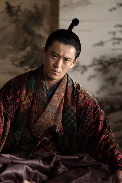 織田信長役・小栗旬、第4回の仲野太賀に「心を動かされた」…市（宮﨑