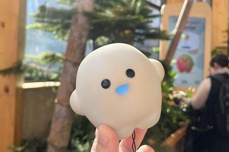 　ドイツパビリオンの人気キャラクター「サーキュラー」（Ｌｍａｇａ.ｊｐ撮影）