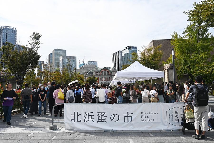 昨年開催時の『北浜蚤の市』の様子