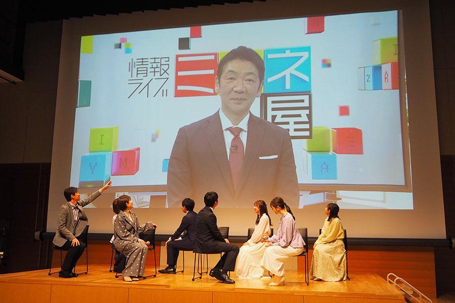 　会見では、ＭＣらに面識のある宮根誠司からのメッセージも流れる一幕も（２月２５日・大阪市内）