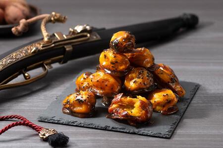 　「芋田屋又三郎」の又三郎あめいも（１６２０円）