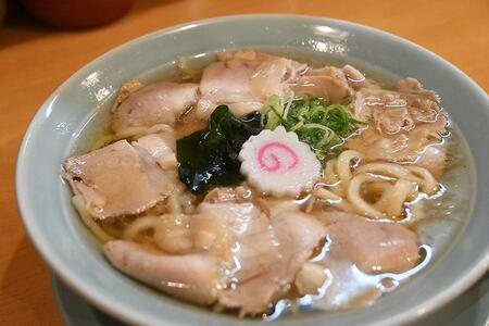 切り立てチャーシューうどん（白米付き950円）