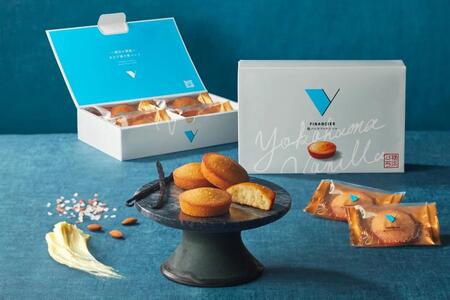 横浜バニラの「塩バニラフィナンシェ」（3個入り1100円、6個入り2160円）