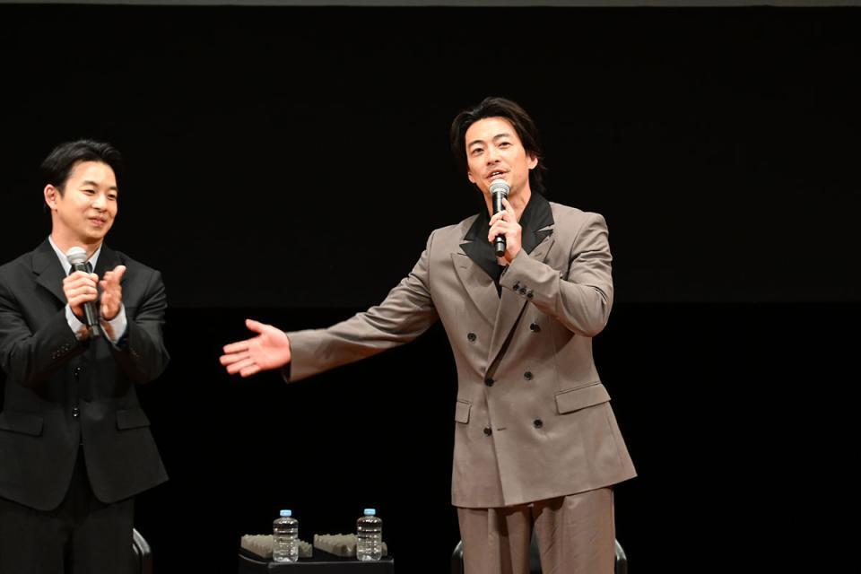 「大河ドラマ『豊臣兄弟！』トークライブ in 高島」での様子。仲野太賀、大東駿介（4月19日）