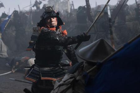 　『豊臣兄弟！』第１５回より。兄を助けるため、初めて敵を斬る小一郎（仲野太賀）©ＮＨＫ