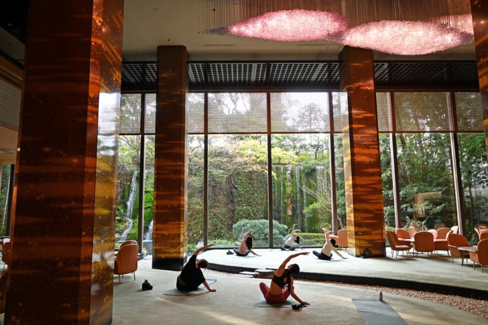 　大阪を代表する名建築を「寝ころんで味わう」