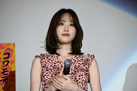 　『山口くんはワルくない』の大阪舞台挨拶に登壇した高橋ひかる（５月７日・ＴＯＨＯシネマズ 梅田・Ｌｍａｇａ.ｊｐ）