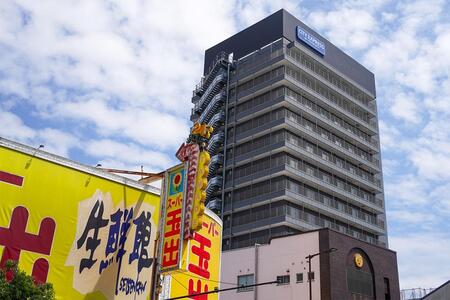 　５月７日に開業したホテル「シティエクスプレス ｂｙ マリオット大阪難波南」（大阪市西成区）外観（５月７日撮影／Ｌｍａｇａ.ｊｐ）