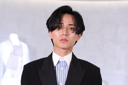 　「ハウス オブ ディオール 心斎橋」のオープンイベントに登場した永瀬廉（Ｋｉｎｇ＆Ｐｒｒｉｃｅ）（５月１８日／大阪市中央区）