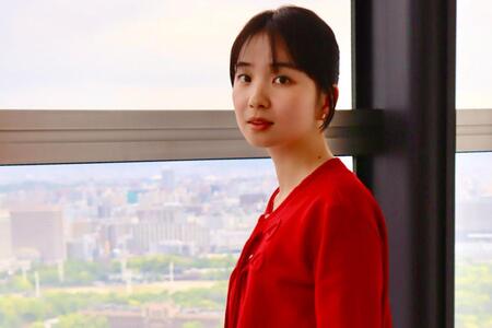 　夜ドラ『ラジオスター』（ＮＨＫ総合）のインタビューに応じる福地桃子（大阪市内にて撮影）