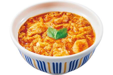 　「なか卯」の辛旨赤の親子丼（並盛り６２０円）