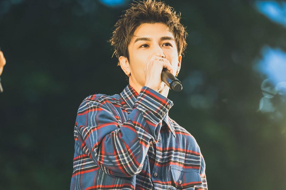 FM802の公開収録に登場した岩田剛典。約1500人のファンが集まった（6月17日・阪急西宮ガーデンズ）写真提供：FM802、撮影：ハヤシマコ