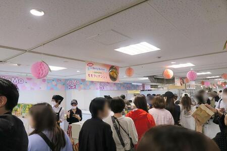 　あべのハルカス近鉄本店『ＭＯＭＯフェス』オープン直後の様子（２０２６年６月２５日／Ｌｍａｇａ.ｊｐ撮影）