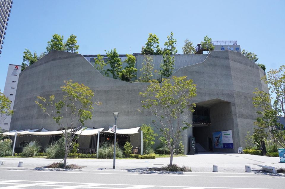 　アートをテーマにした水族館「ａｔｏａ（アトア）」（神戸市中央区）