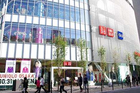 　大阪・茶屋町にあった「ユニクロ ＯＳＡＫＡ」（２０２５年１０月２３日に閉店）（２０１４年／Ｌｍａｇａ.ｊｐ撮影）